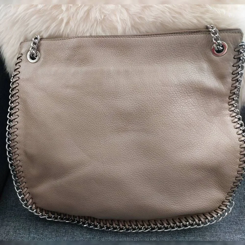Michael Kors Chelsea Large Shoulder Bag | Dark Dune Leather Chain Detail Tote